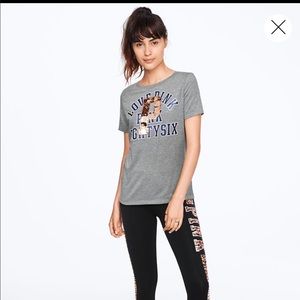 VS PINK BLING T-SHIRT AMD PLAIN BLACK LEGGINGS SET